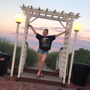 Meet your Posher, Saige